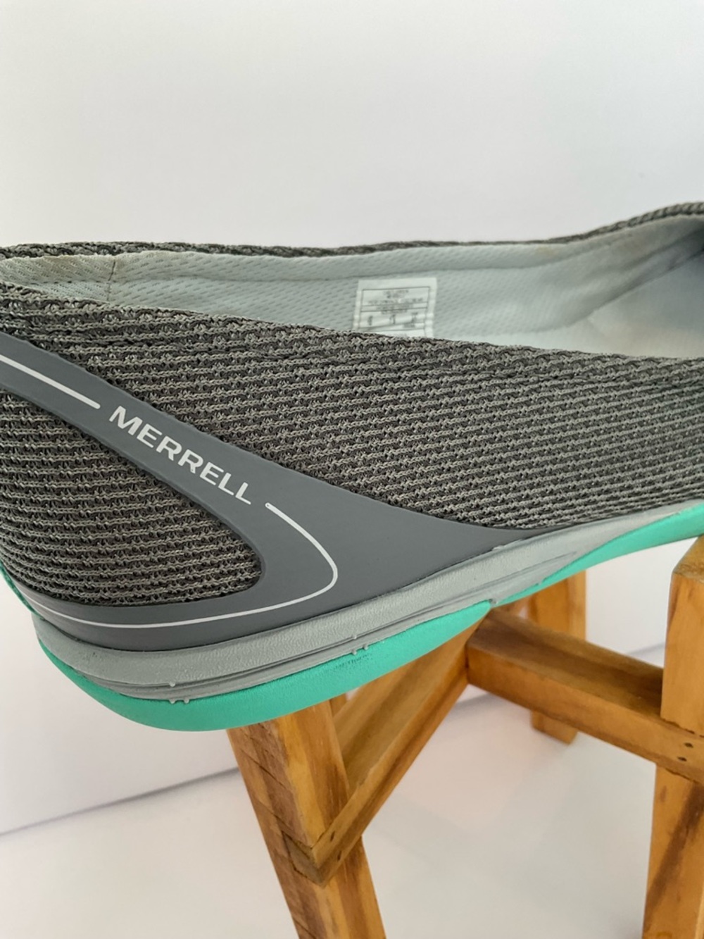 Merrell Ceylon Sport Gray Knit Slip-On Ballet Flats with Teal-Green Sole Accent - Picture 7 of 9